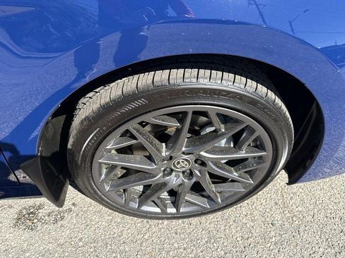 Used 2026 Toyota Camry XLE image 10