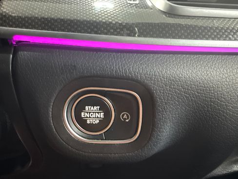 Used 2021 Mercedes-Benz GLE 450 4MATIC image 28