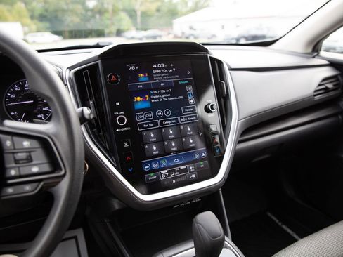 Used 2024 Subaru Crosstrek 2.0i Premium image 13