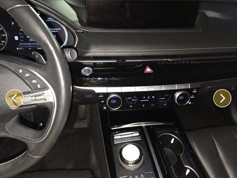 Used 2023 Genesis G80 2.5T image 7