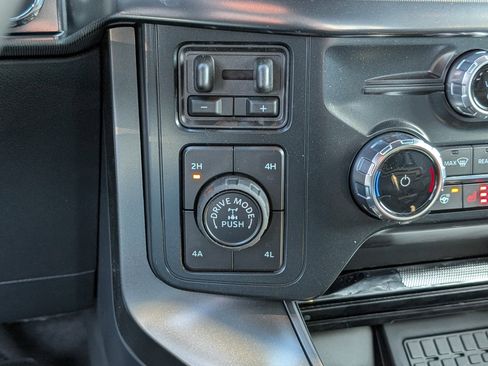 New 2025 Ford F150 Lariat w/ Equipment Group 501A Mid image 23