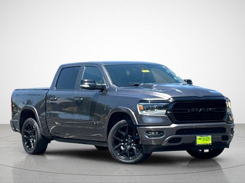 Used 2022 RAM 1500 Laramie AWD/4WD image 2