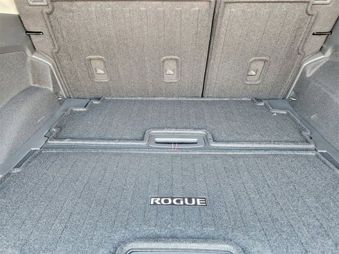 New 2026 Nissan Rogue Platinum w/ Platinum Premium Package image 23