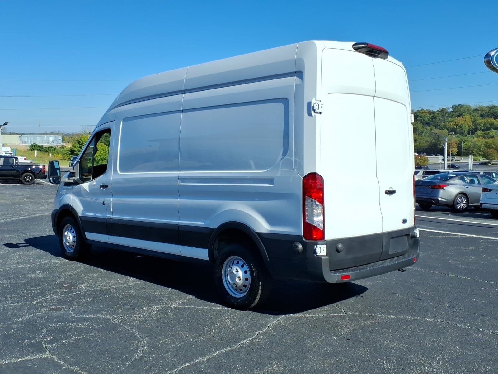 Used 2023 Ford Transit 350 148 High Roof w/ Upfitter Package RWD image 5