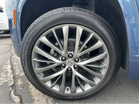 New 2026 Buick Enclave Avenir w/ Super Cruise Package FWD image 17