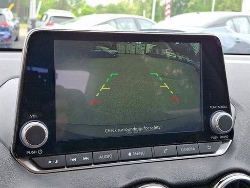 Certified 2023 Nissan Sentra SV FWD image 19
