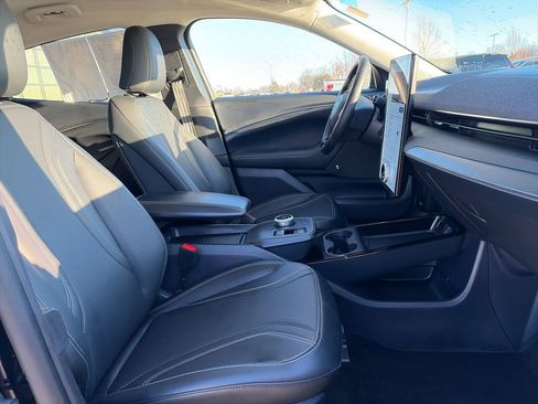 Used 2024 Ford Mustang Mach-E Premium image 13