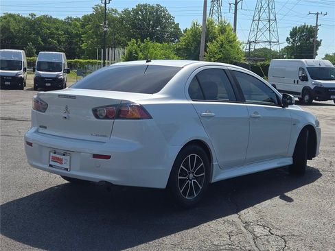 Used 2017 Mitsubishi Lancer ES FWD image 12
