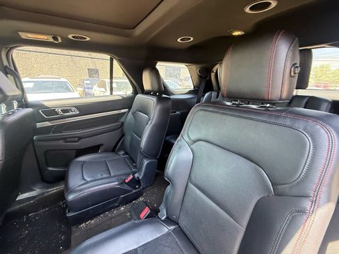 Used 2016 Ford Explorer Sport w/ Equipment Group 401A AWD/4WD image 15