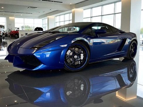 Used 2004 Lamborghini Gallardo image 1