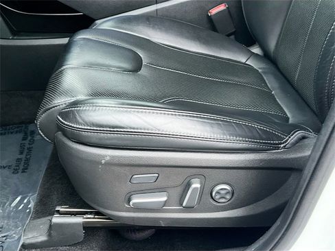 Used 2023 Hyundai Santa Fe Calligraphy image 19