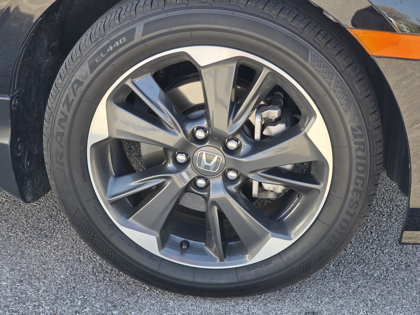 Used 2024 Honda Odyssey Elite image 17