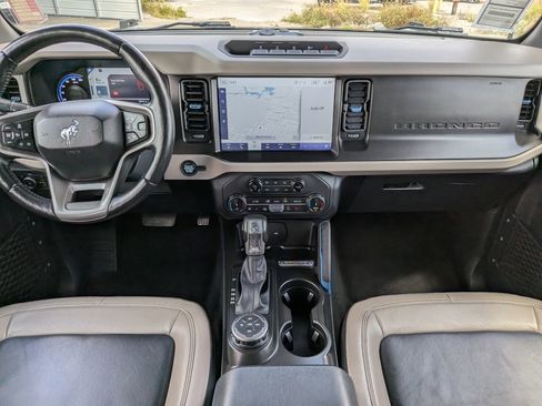 Used 2022 Ford Bronco Wildtrak AWD/4WD image 18