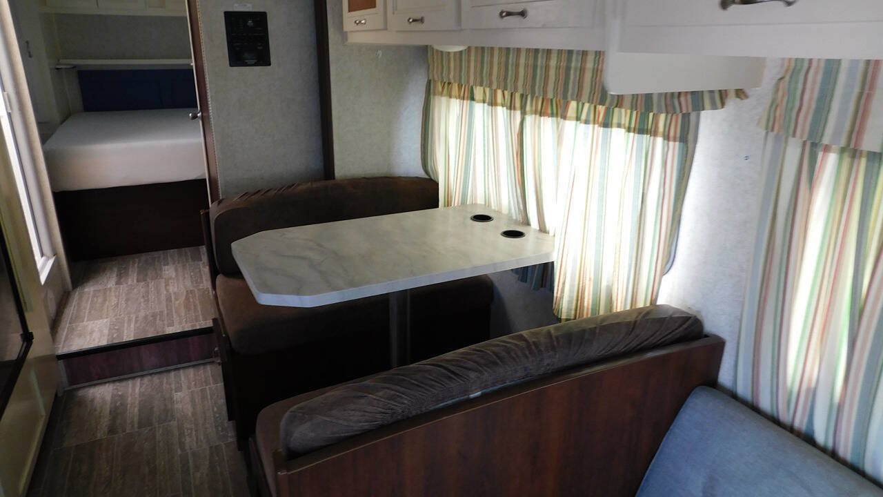 Used 2019 Ford E-450 and Econoline 450 Super Duty w/ Motorhome Prep Package RWD image 34