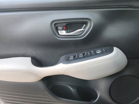 Used 2025 Honda HR-V EX-L image 21