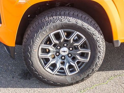 Used 2026 Chevrolet Colorado Z71 w/ Technology Package image 7