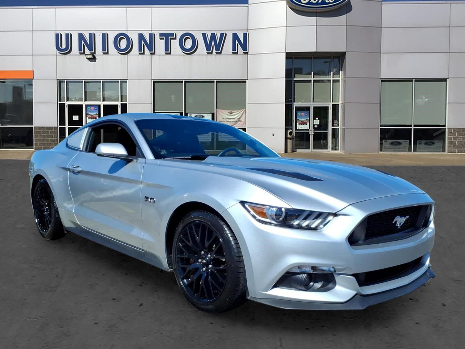 Used 2016 Ford Mustang GT w/ GT Performance Package RWD image 1