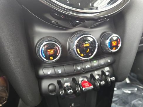 Used 2023 MINI Cooper S image 13