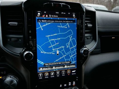 Used 2020 RAM 1500 Laramie image 29