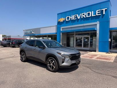 Certified 2024 Chevrolet Trax RS w/ Driver Confidence Package