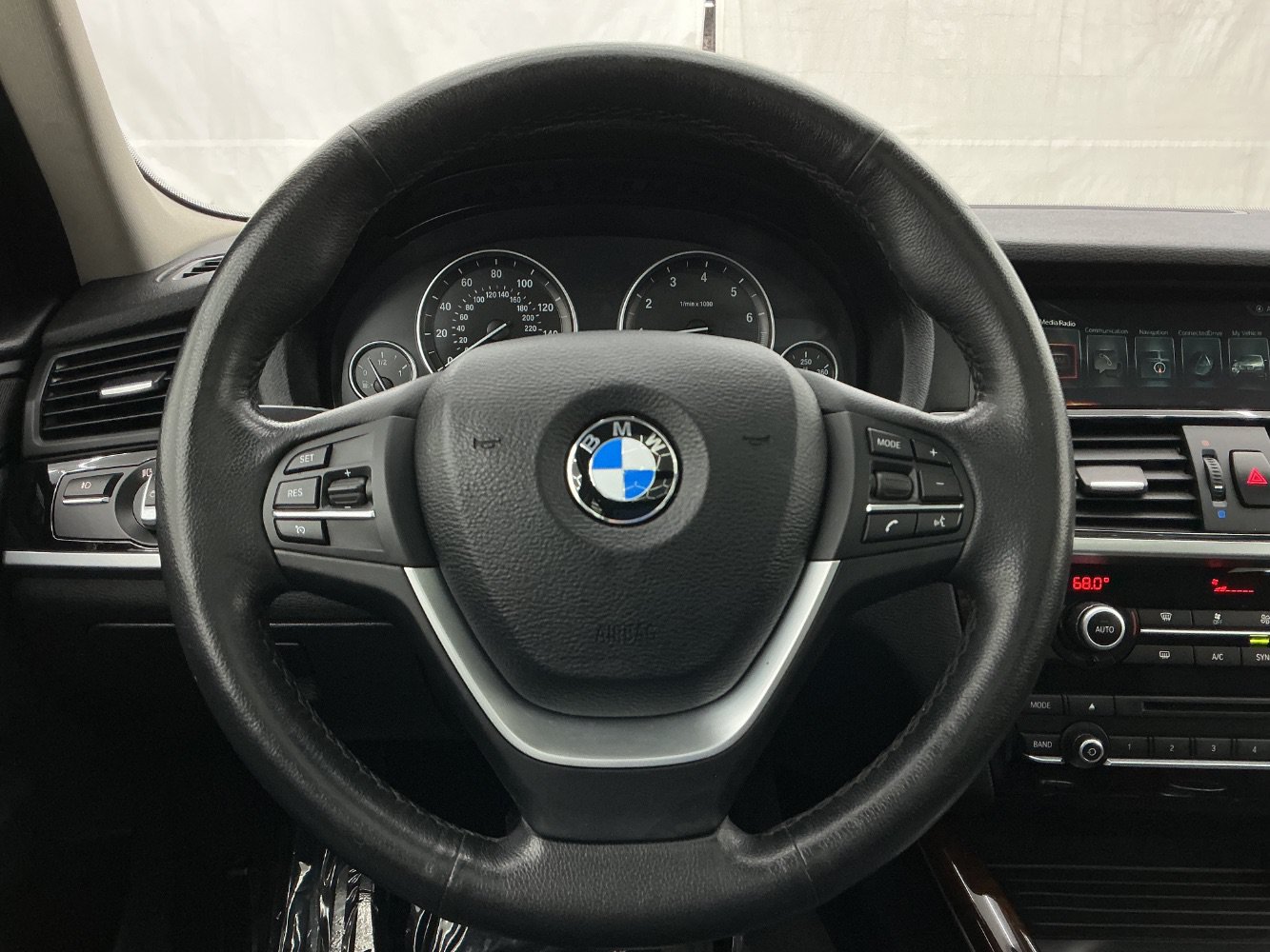 Used 2017 BMW X3 xDrive28i AWD/4WD image 32