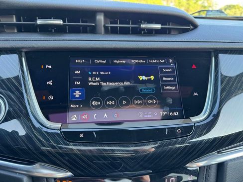 Used 2023 Cadillac XT6 Premium Luxury w/ Technology Package AWD/4WD image 30