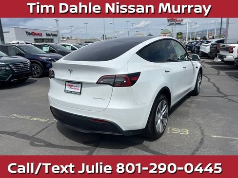 Used 2023 Tesla Model Y Long Range AWD/4WD image 11