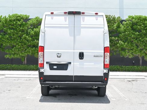 Used 2023 RAM ProMaster 2500 FWD image 5