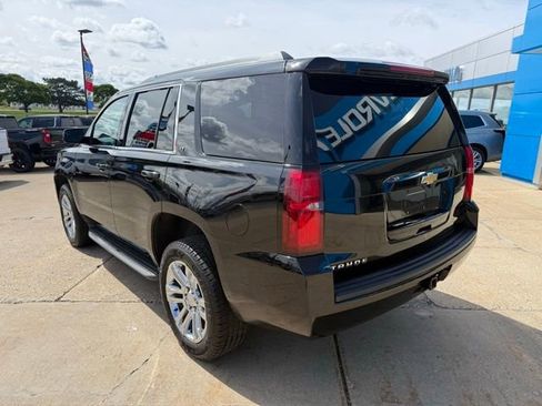Used 2017 Chevrolet Tahoe LT AWD/4WD image 3