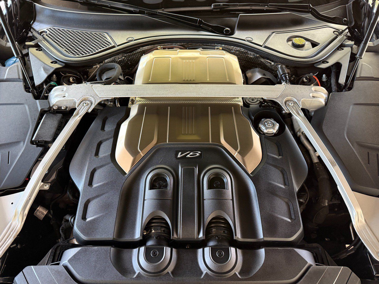 Used 2020 Bentley Continental GT V8 AWD/4WD image 39