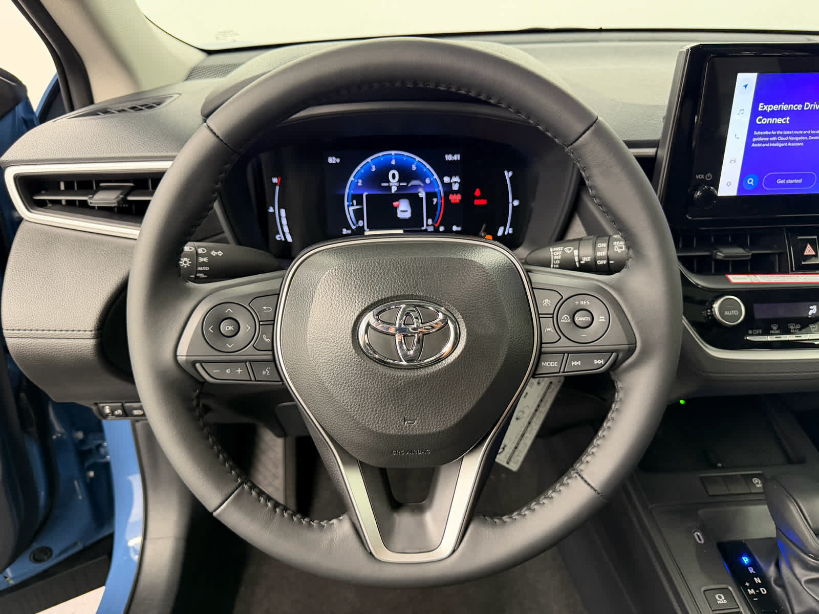 New 2026 Toyota Corolla Cross LE w/ Moonroof Package FWD image 19
