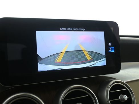 Used 2020 Mercedes-Benz GLC 300 4MATIC image 26