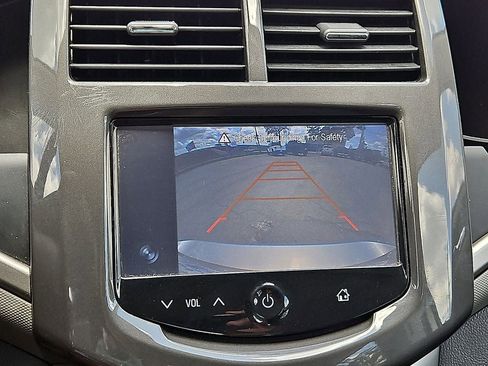 Used 2015 Chevrolet Sonic LTZ FWD image 27
