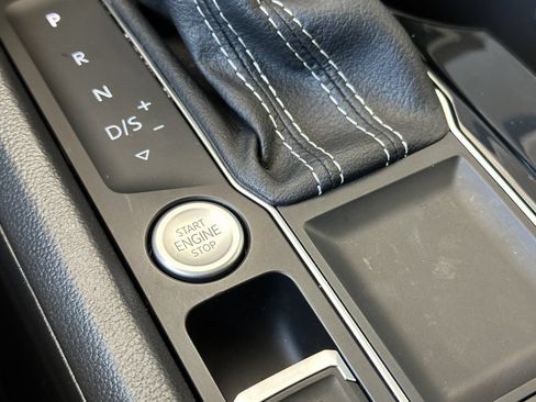 Used 2023 Volkswagen Atlas SE FWD image 22