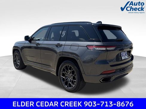 Used 2025 Jeep Grand Cherokee Summit w/ Obsidian Package AWD/4WD image 4