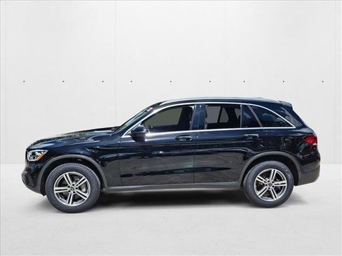 Used 2022 Mercedes-Benz GLC 300 GLC 300 image 9