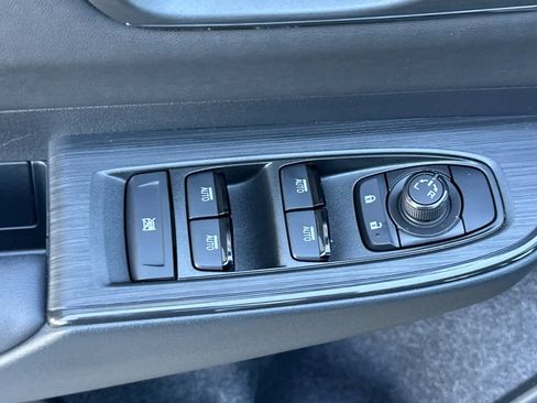 New 2026 Subaru Outback Wilderness w/ Wilderness Package AWD/4WD image 11