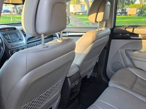 Used 2015 Kia Sorento LX FWD image 4