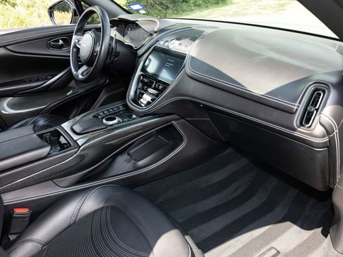 Used 2022 Aston Martin DBX AWD/4WD image 58