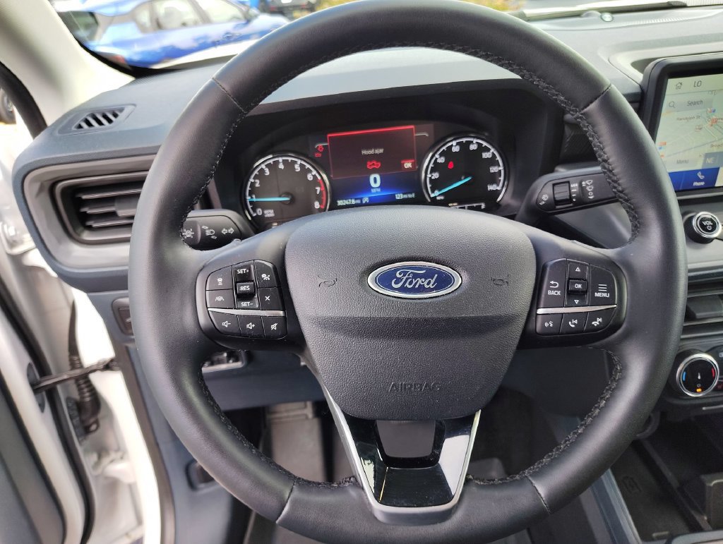 Used 2024 Ford Maverick Lariat w/ Black Appearance Package AWD/4WD image 16