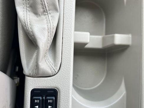 Used 2013 Subaru Impreza 2.0i Sport Premium image 13