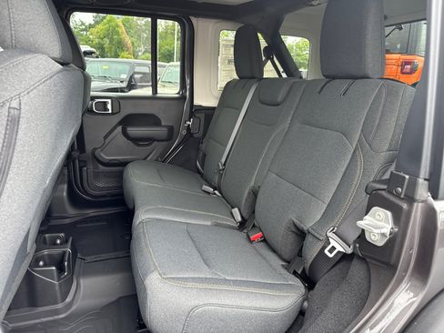New 2025 Jeep Wrangler Willys AWD/4WD image 6