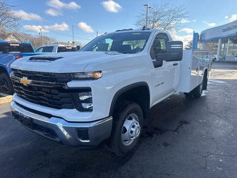 New 2026 Chevrolet Silverado 3500 W/T w/ WT Convenience Package image 2