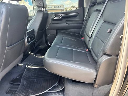 Used 2023 Chevrolet Silverado 1500 LTZ w/ LTZ Convenience Package II AWD/4WD image 20