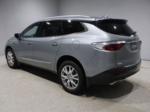 Used 2023 Buick Enclave Essence w/ Experience Buick Package image 4