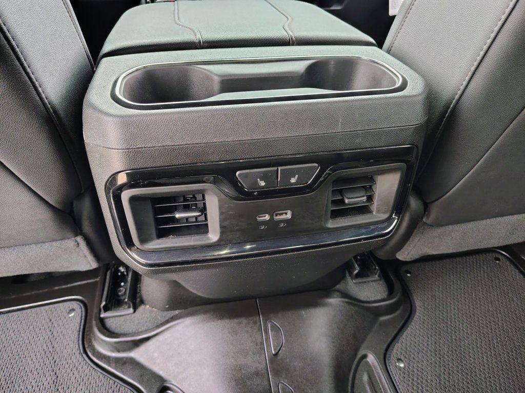 Used 2025 GMC Sierra 1500 AT4 AWD/4WD image 53