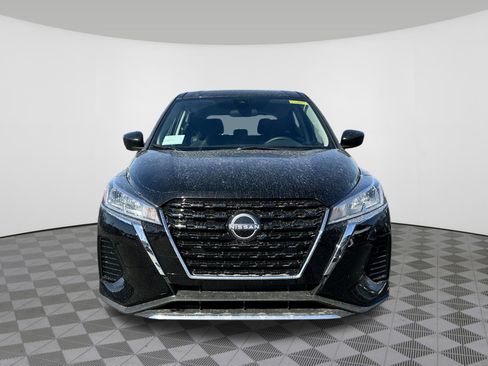 New 2025 Nissan Kicks Play S image 12