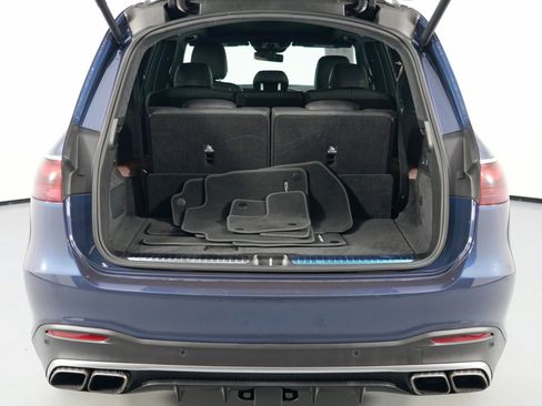 Used 2024 Mercedes-Benz GLS 63 AMG 4MATIC image 10