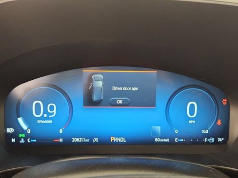 Used 2023 Ford Escape Active w/ Tech Pack #2 AWD/4WD image 11