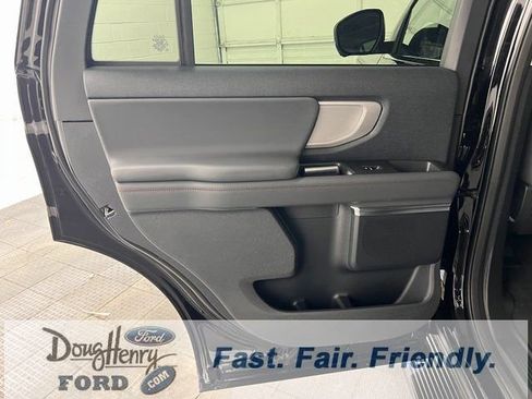 New 2025 Ford Expedition Active AWD/4WD image 30